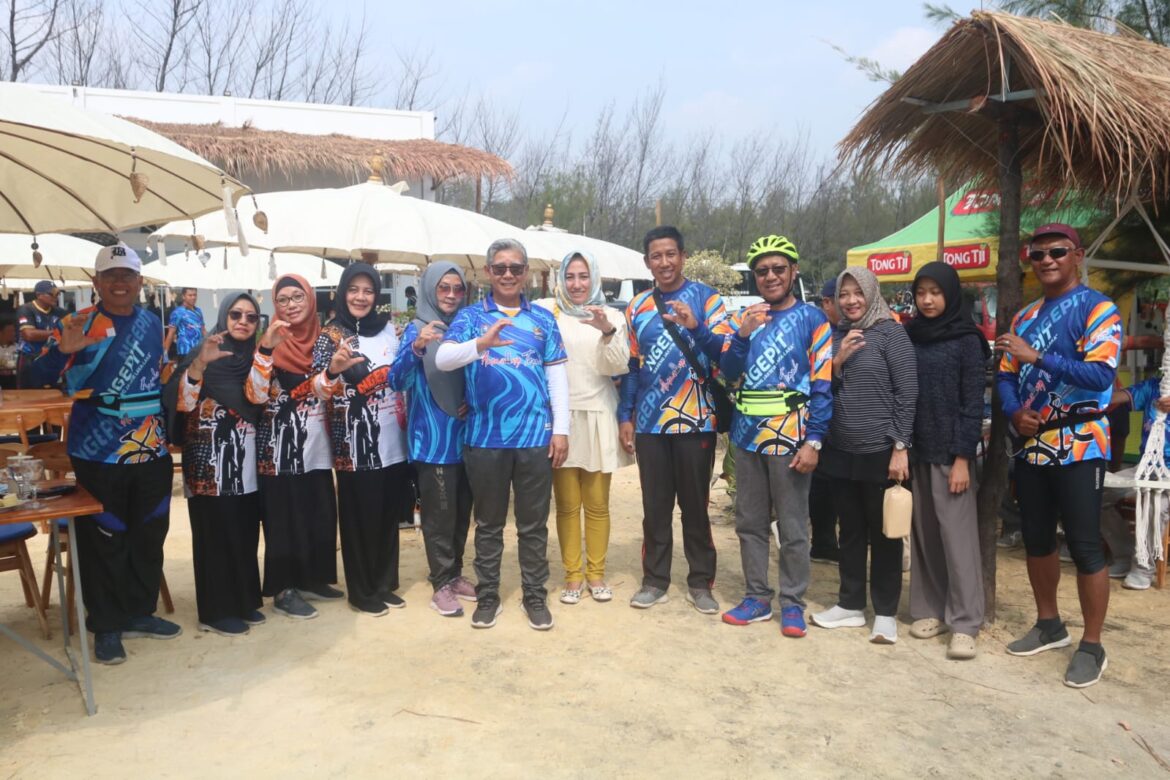 Perkenalkan Wisata Kota Tegal dengan Bersepeda