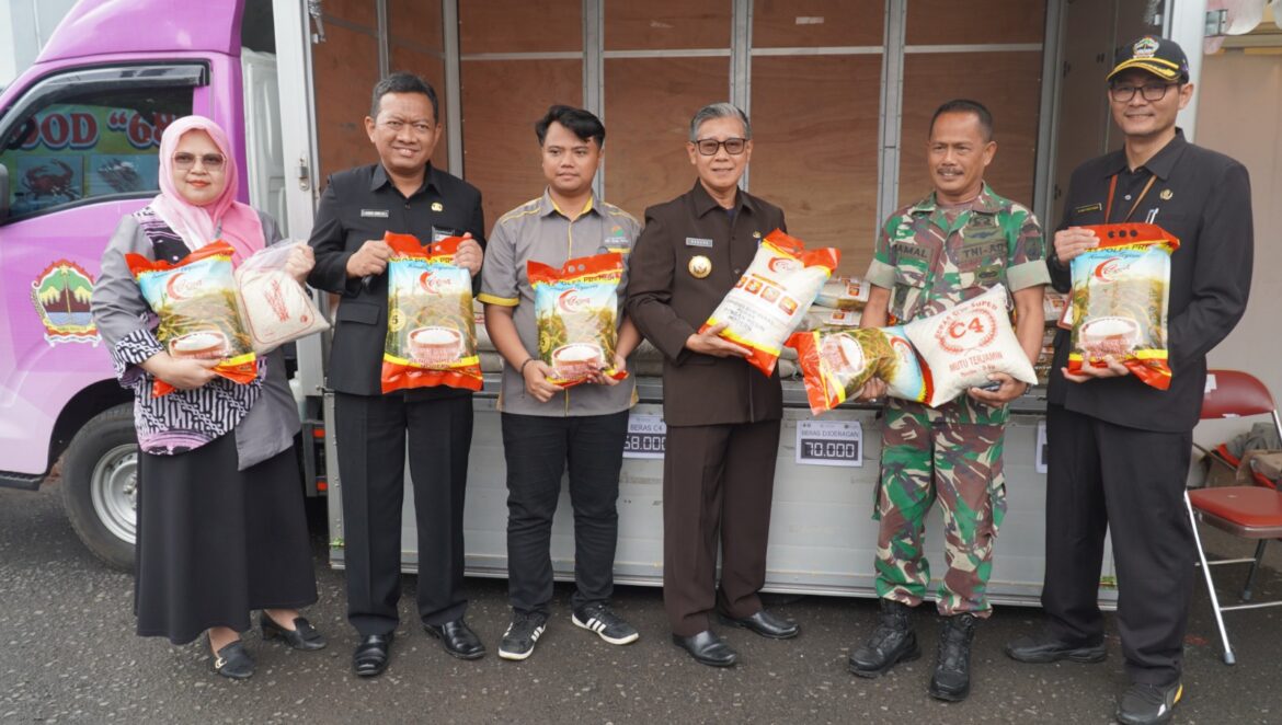 Jelang Idul Adha, Pj. Wali Kota Tegal Pastikan Pasokan Kebutuhan Bahan Pokok Aman