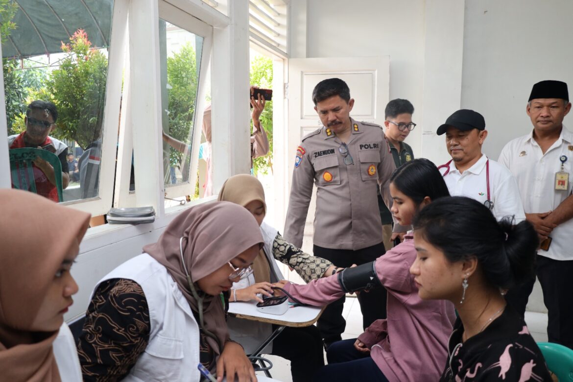 Sambut Hari Bhayangkara-78, Polda Banten Gelar Bakti Kesehatan Gratis Untuk Masyarakat
