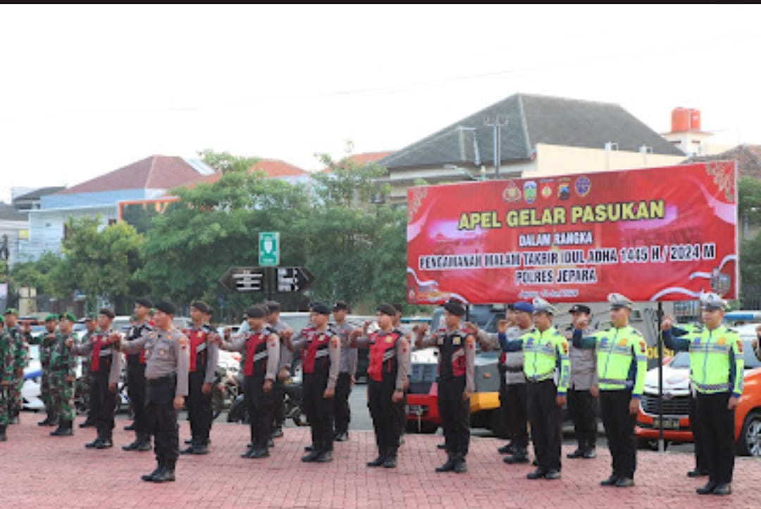 Polres Jepara Terjunkan Ratusan Personil untuk Amankan Malam Takbir dan Liburan Idul Adha 1445 H