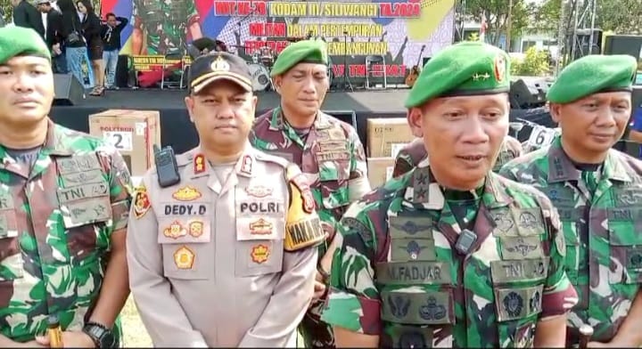 Pangdam III/Siliwangi Mohammad Fadjar, MPICT., menghadiri Pesta Rakyat dalam rangka HUT Ke – 78 Kodam III/Siliwangi TA 2024