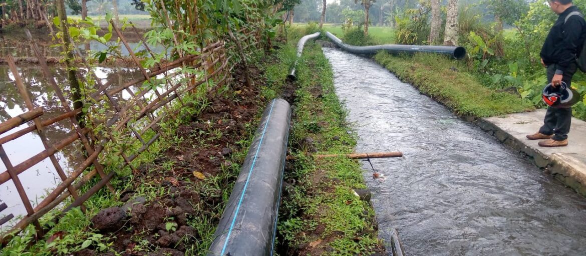 Warga Tegalarja dan Kecepit Randudongkal Protes Proyek Pipa Tanpa Dilakukan Sosialisasi