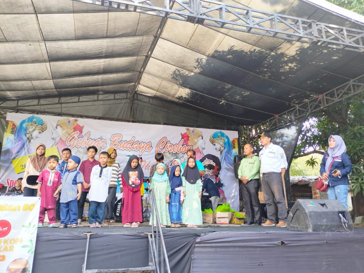Peringati HUT ke 5 PAPESCI Kota Cirebon, Adakan Giat Santunan Kepada Anak Yatim Piatu