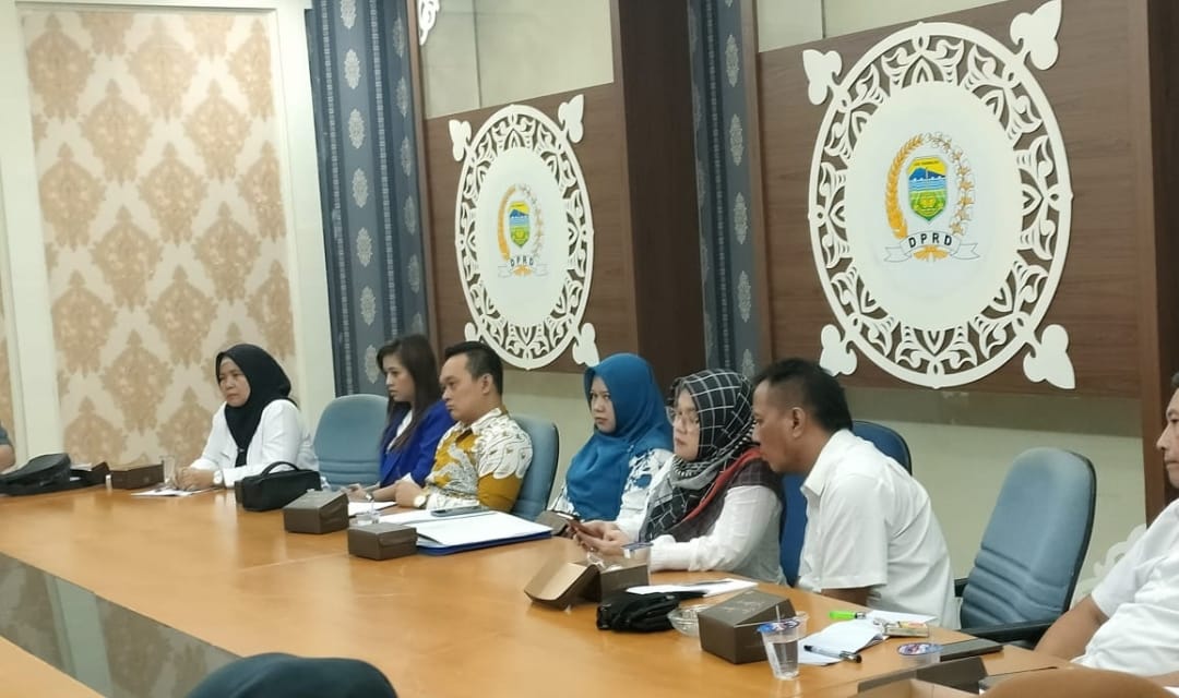 Ketum DPC PPMI Kota Tasikmalaya Memperjuangkan keadilan perihal Pasar Tawang Banteng dalam Audensi di DPRD Kabupaten Tasikmalaya