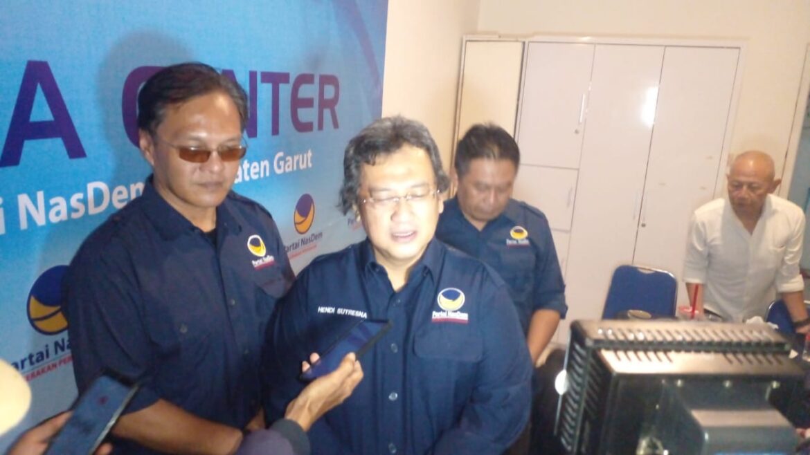 Peresmian kantor Baru DPD Partai NasDem dan penyerahan SK kepengurusan DPD Partai Nasdem Oleh DPW Partai NasDem Jabar