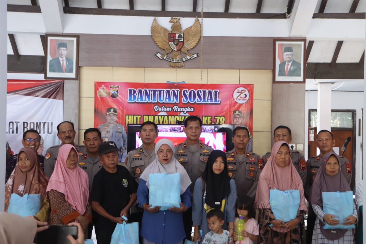HUT Bhayangkara ke-78, Polres Tegal Kota Menggelar Bakti Kesehatan, Bantuan Sosial Hingga Pemberian Beasiswa