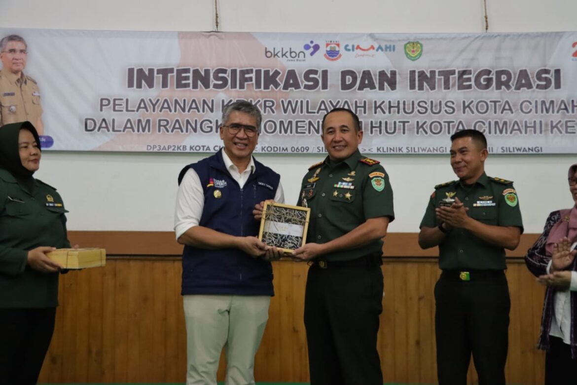 Kendalikan Keluarga Berencana, Pemkot Cimahi Gelar Kegiatan Intesitas dan Intregitas Layanan KBKR di Aula Kodim 0609