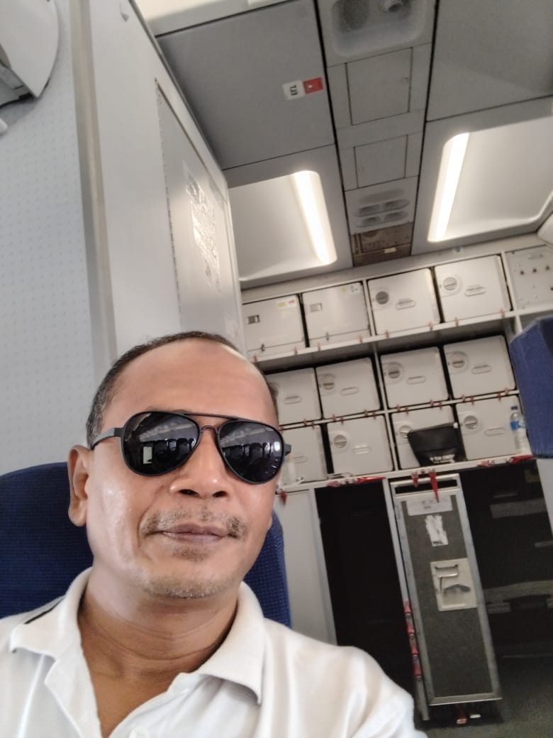 Mbh Kholil Crezy Rich Jepara Dukung Kaesang dan Ahmad Luthfi