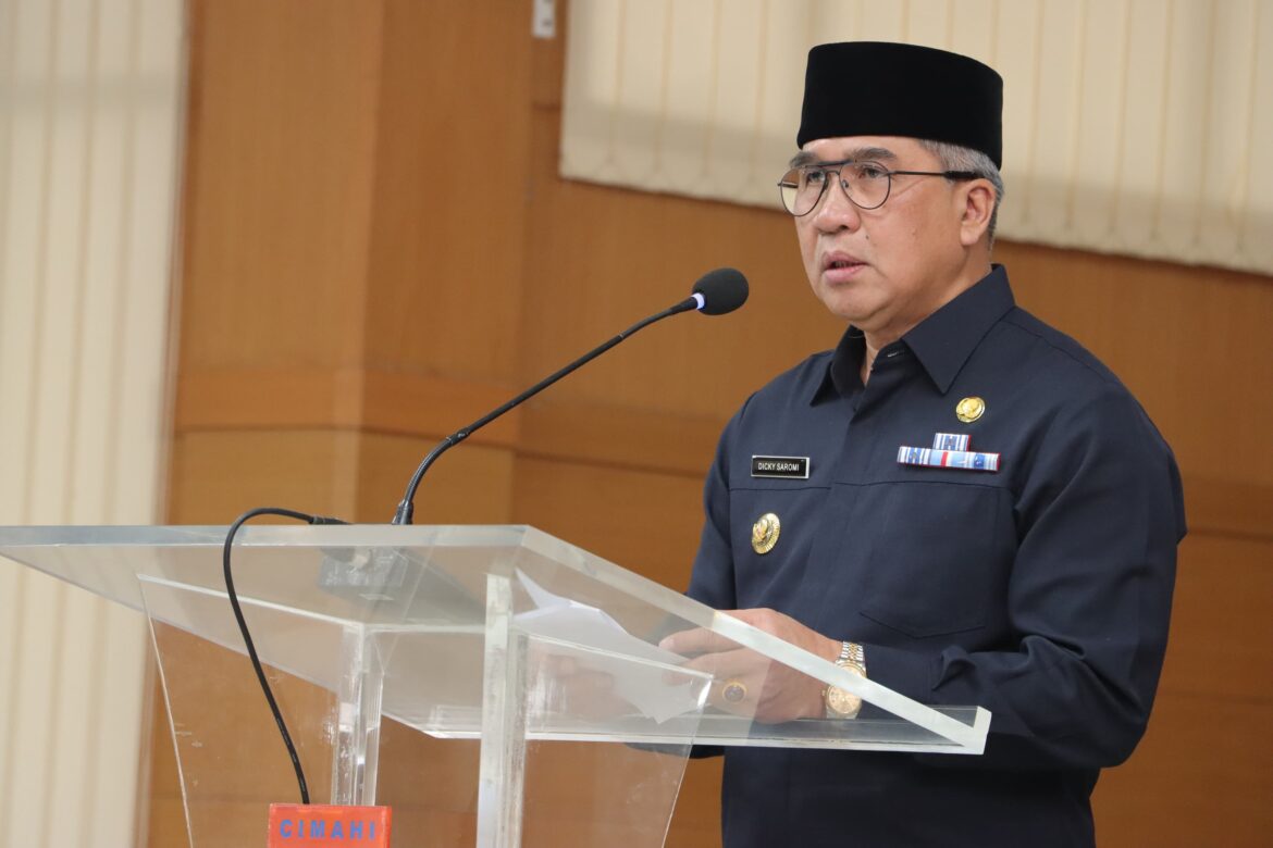 Pj. WALI KOTA CIMAHI LANTIK 119 ORANG PEJABAT STRUKTURAL DAN FUNGSIONAL   