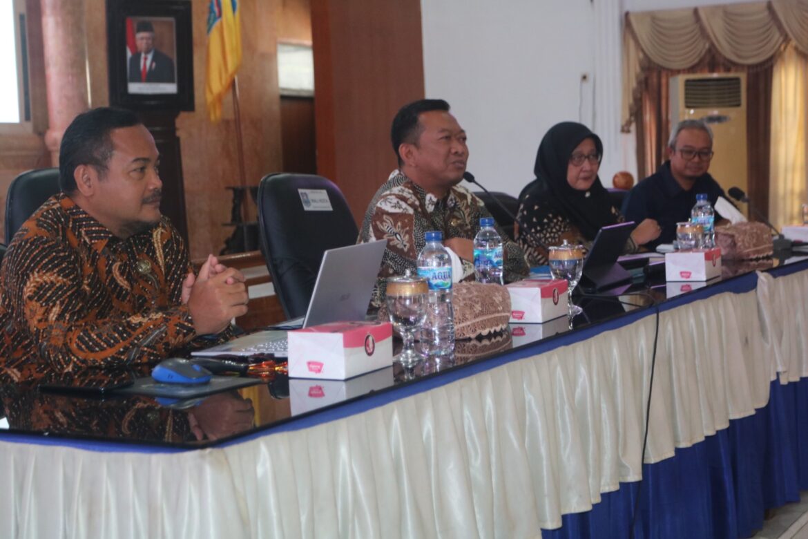 Pembinaan Pengadaan Barjas, Sekda Himbau Cermati Dinamisasi Regulasi