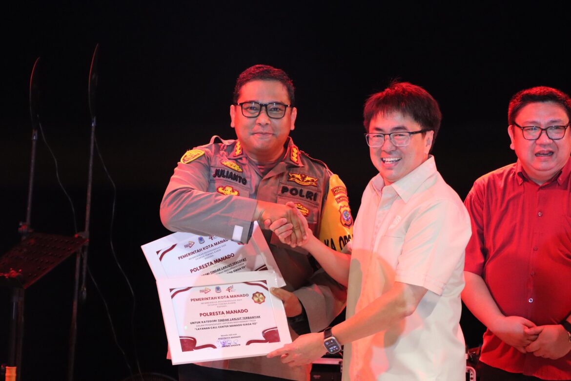 Polresta Manado Terima Penghargaan Kategori Tindak Lanjut Tercepat dan Terbanyak pada Layanan Call Center 112