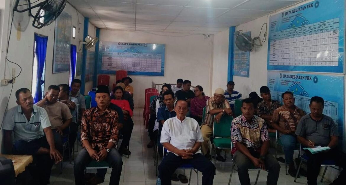 Hardono Kepala Desa Tanjung Garbus Kp Pimpin Langsung Rapat Koordinasi Keamanan Desa