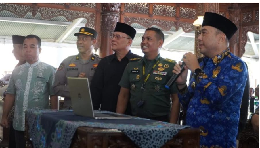peringati Hari Koperasi Nasional (Harkopnas) Ke-77, Pj. Bupati Jepara Edy Supriyanta Luncurkan Portal MyUMKM