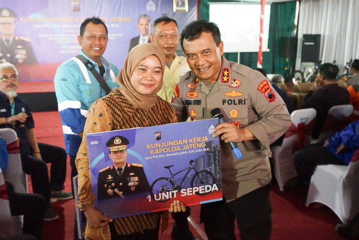 Pemimpin Sejati Utamakan Masyarakat Dan Ciptakan Suasana Kerja Baik, Pesan Irjen Pol Ahmad Luthfi