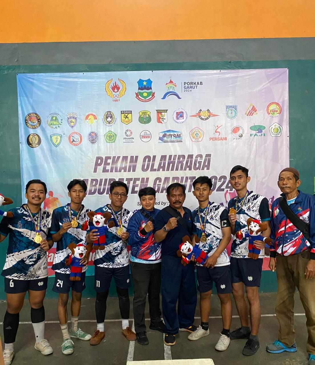 Bertambah Peraihan Medali Emas Oleh Tarogong Kaler Melalui Cabor Sepak Takraw Putra 