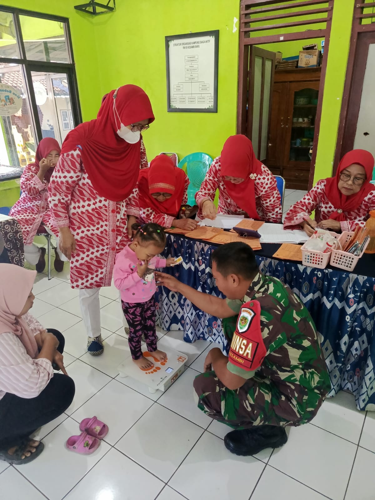 Pendampingan Babinsa Pada Kegiatan Posyandu, Upaya Penanganan Stunting