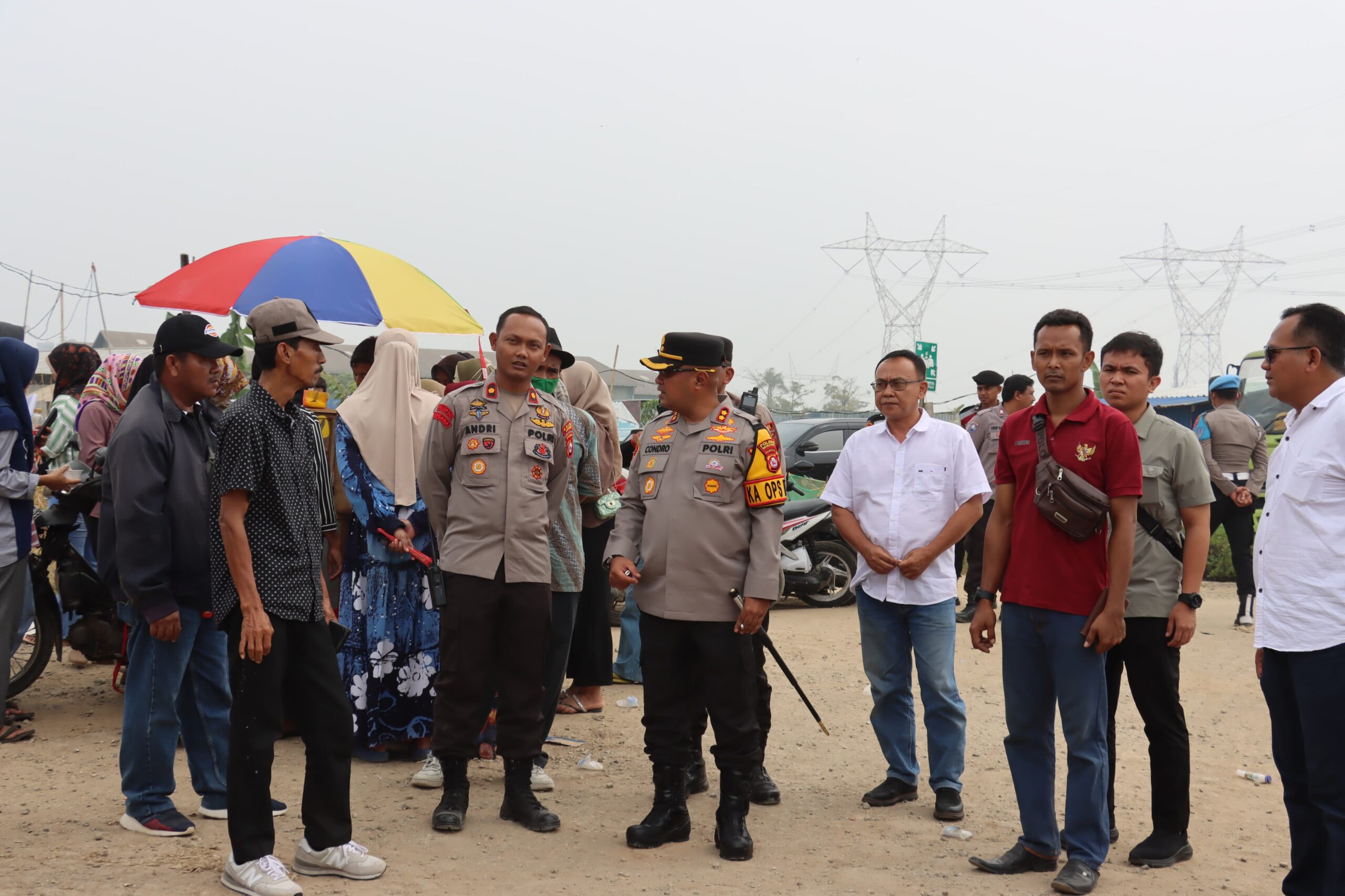 Kapolres Serang Fasilitasi Musawarah Antara PT. Lami Packaging dengan Warga Desa Julang dan Bakung
