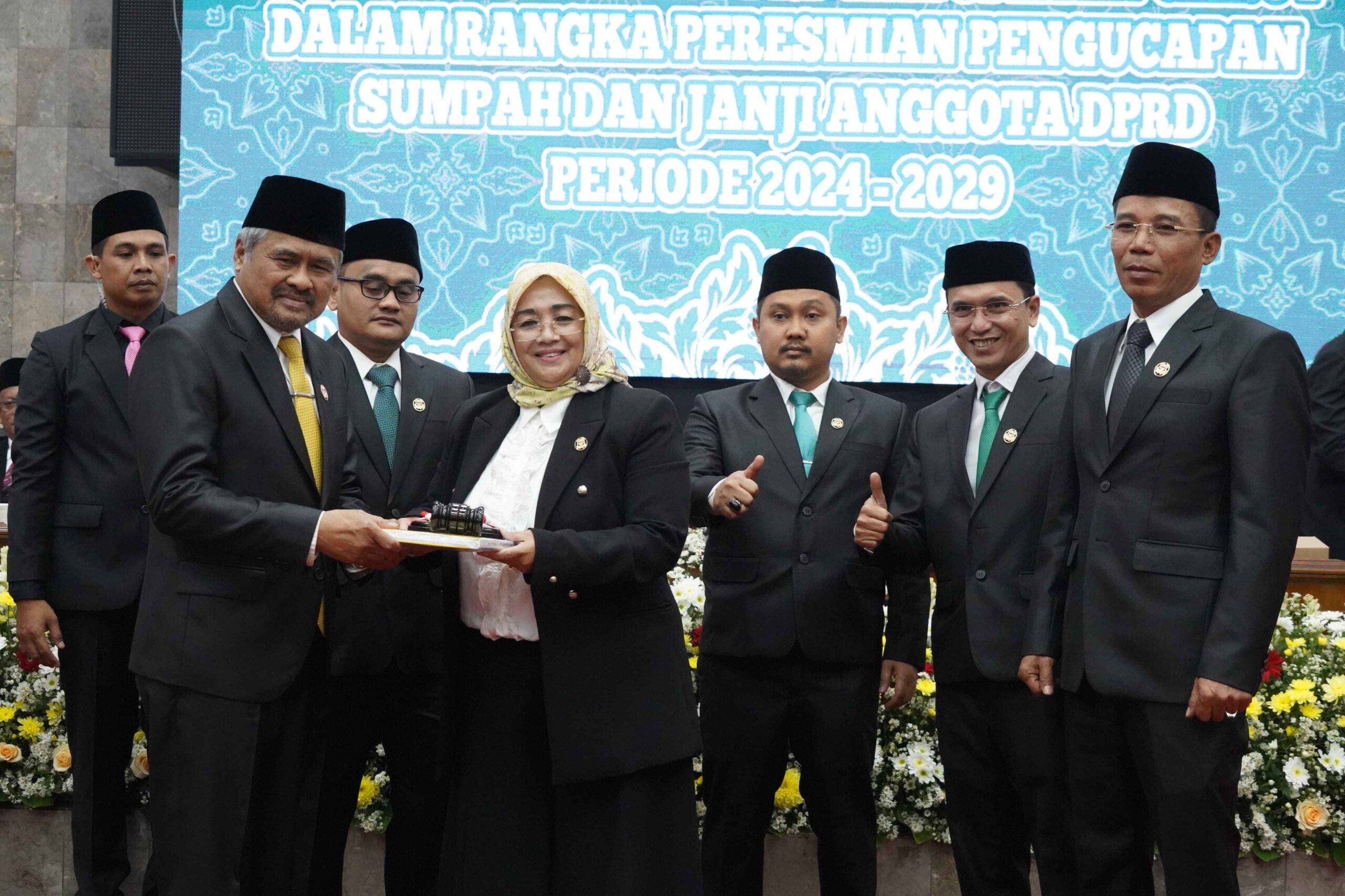 50 Anggota DPRD Kabupaten Garut Periode 2024-2029 Resmi Dilantik, 28 Nama Baru Bergabung