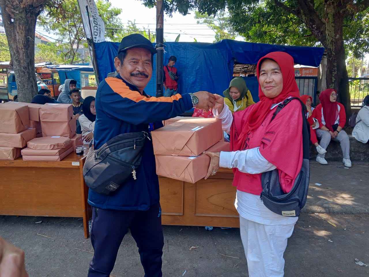 Forkopincam Perangkat Desa UPT Tarogong Kaler Saling Beradu Otot