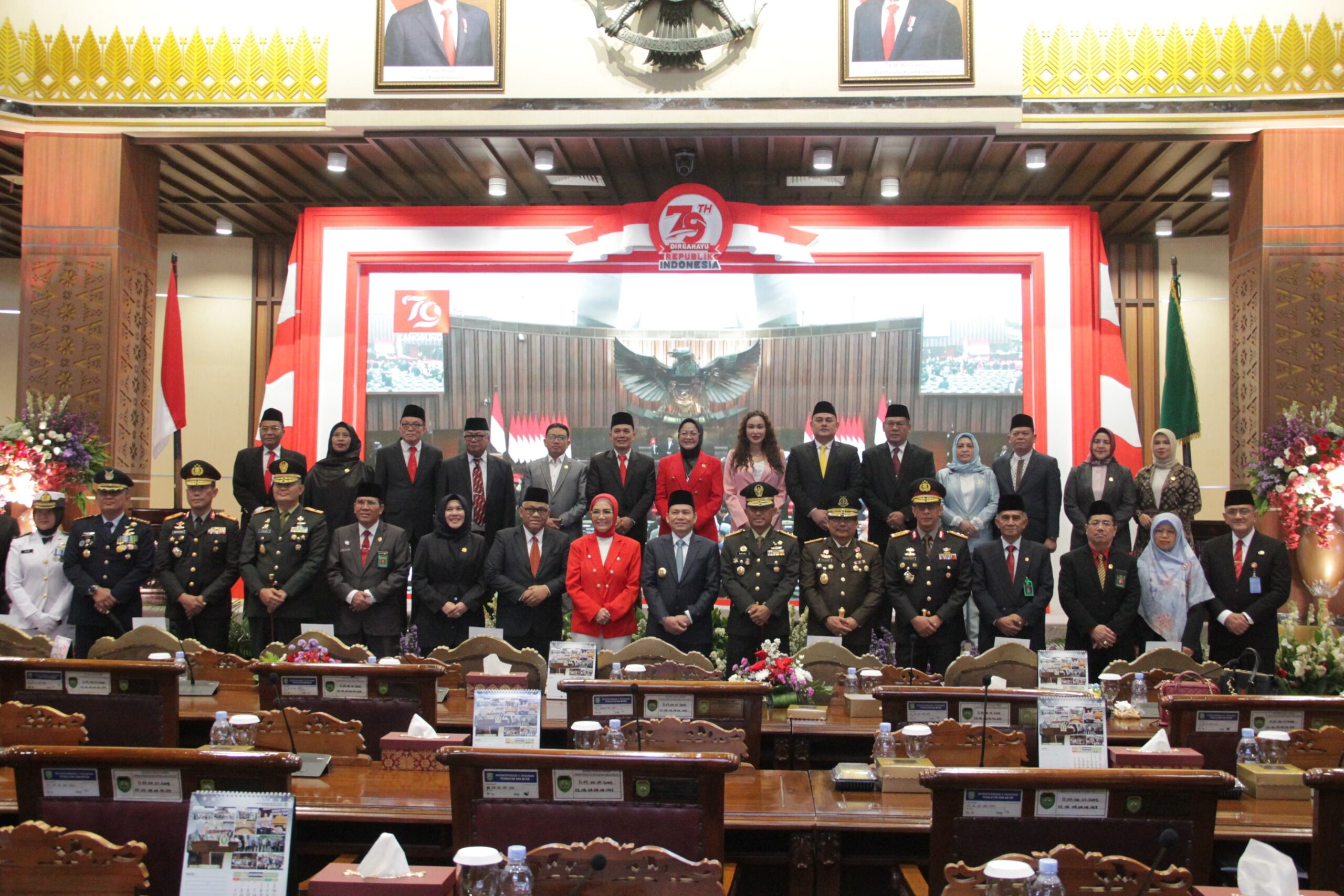 Kapolda Sumsel bersama Forkompimda Provinsi Sumsel mengikuti Pidato kenegaraan Presiden RI Jokowi dikantor DPRD Provinsi Sumsel Jalan POM IX Palembang
