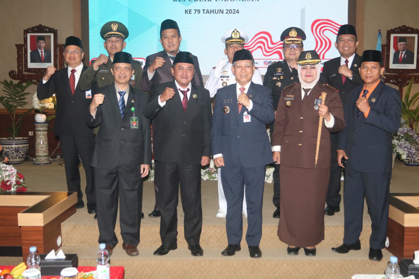 Rapat Paripurna HUT ke-79 RI, Pj. Walkot dan Pimpinan DPRD Tegal Dengarkan Pidato Presiden