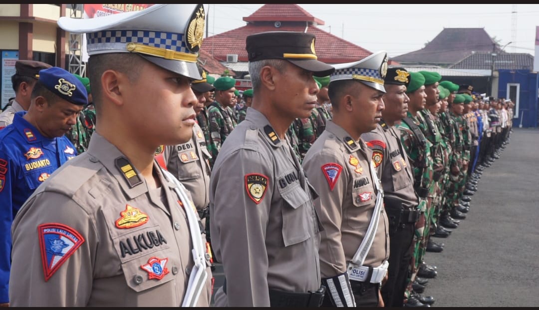 Siap Amankan Pilkada, Polres Jepara Gelar Apel Gelar Pasukan Operasi Mantap Praja Candi 2024-2025