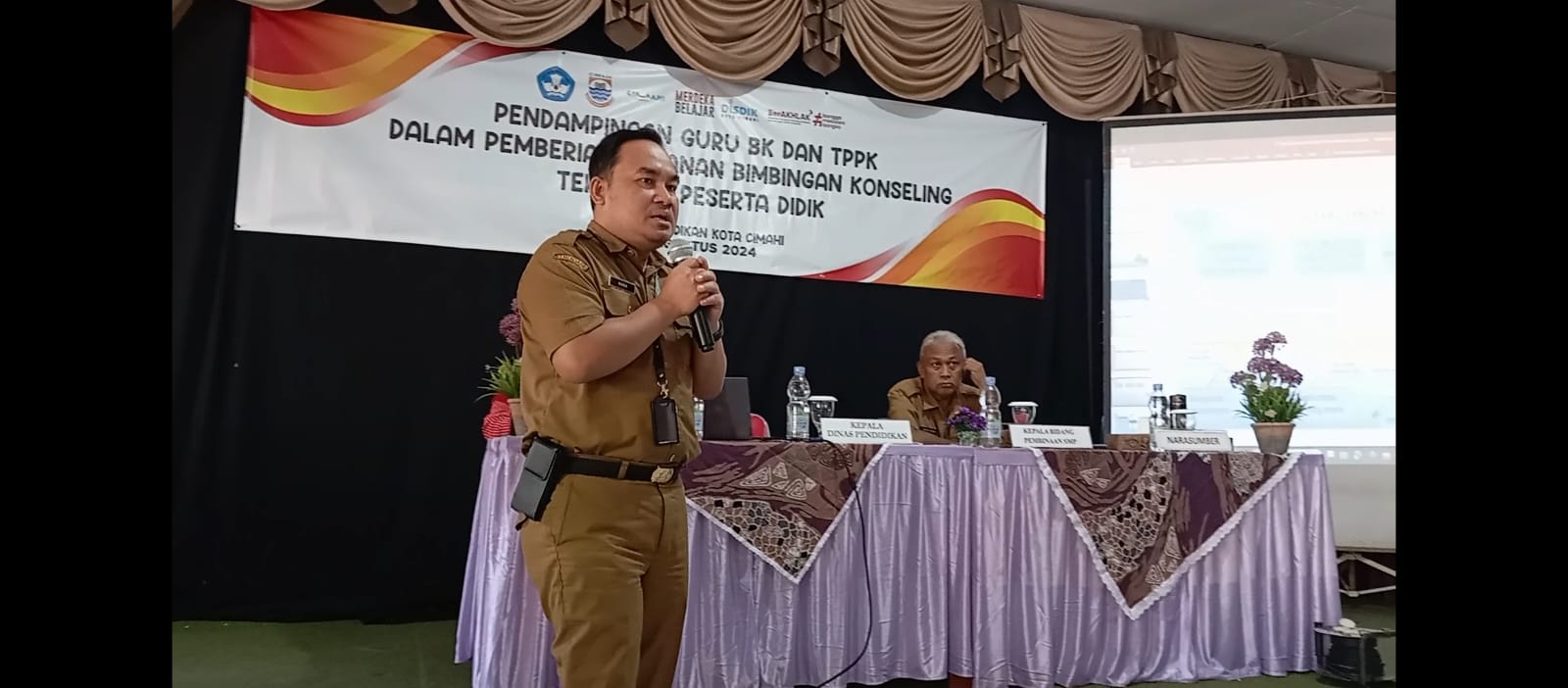 DINAS PENDIDIKAN KOTA CIMAHI BERIKAN PENDAMPINGAN KEPADA GURU BK DAN LAYANAN KONSELING ANAK RAWAN PUTUS SEKOLAH