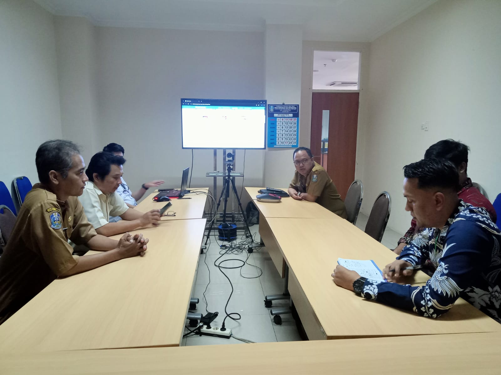 Implementasi Klinik Hoaks, Diskominfo Sumbar Kunjungi Diskominfo Jatim