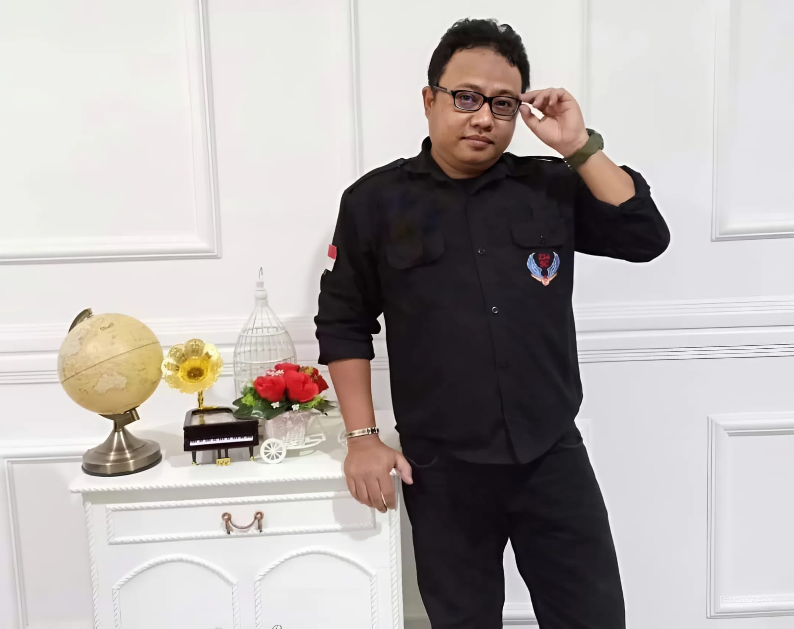 Niko Menyatakan Pentingnya Hipnotis dan Hipnoterapi di Sekolah untuk Melawan Dampak Negatif Era Digital