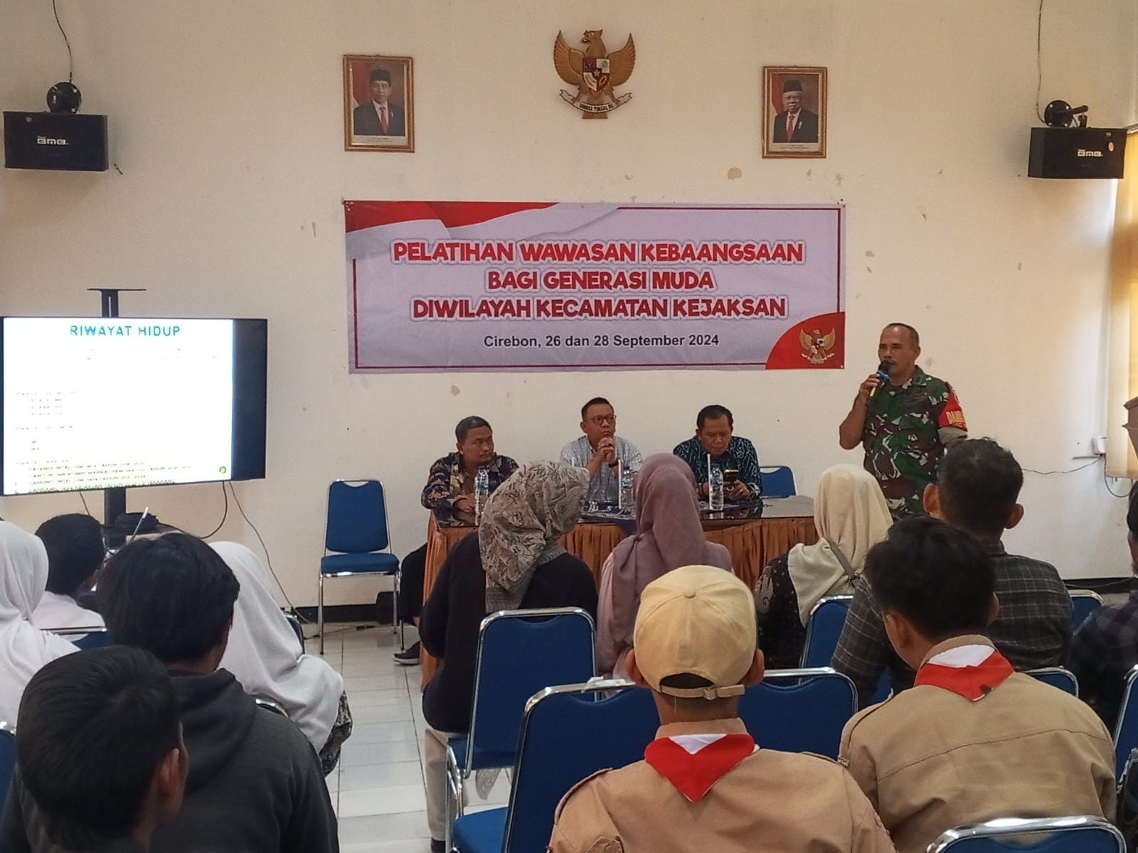Tingkatkan Kesadaran Generasi Muda, Danramil 1404 / Kejaksan Berikan Wasbang Kepada Generasi Muda Kec. Kejaksan Kota Cirebon