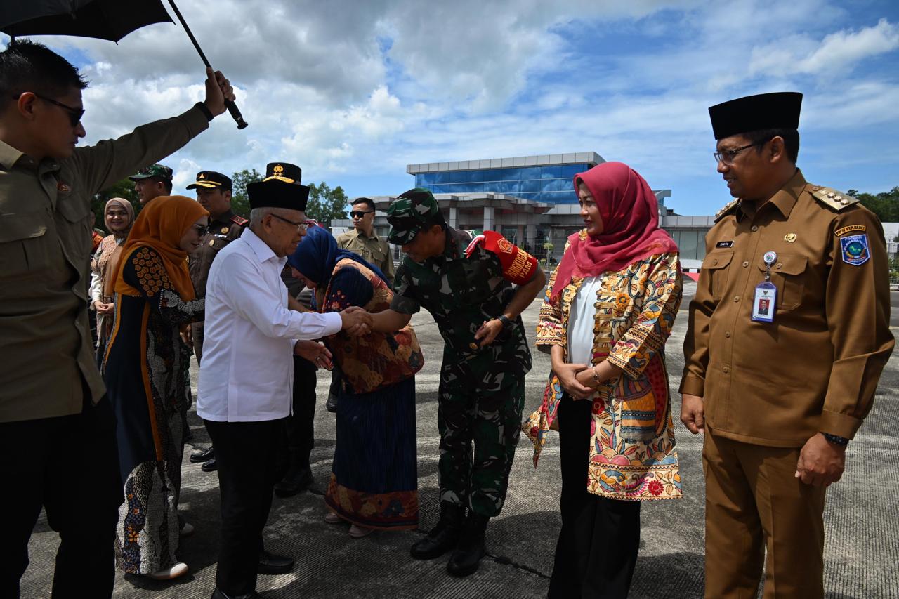 Pangdam II/Swj Dampingi Wapres RI Resmikan Pasar Toboali Bangka Selatan