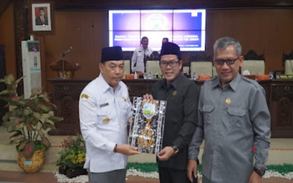 Perubahan KUA-PPAS 2024 Diajukan ke DPRD, Pendapatan Diproyeksi Meningkat Rp67 Miliar