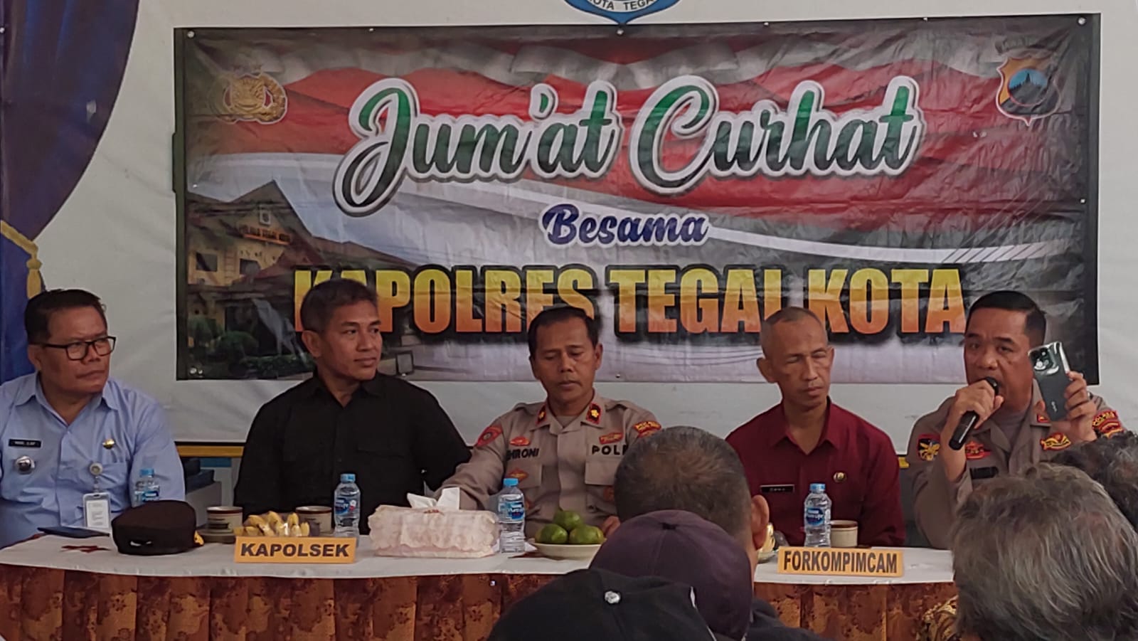 Wujudkan Kota Tegal Yang Kondusif Jelang Pilkada, Polres Tegal Kota Gelar Jum’at Curhat