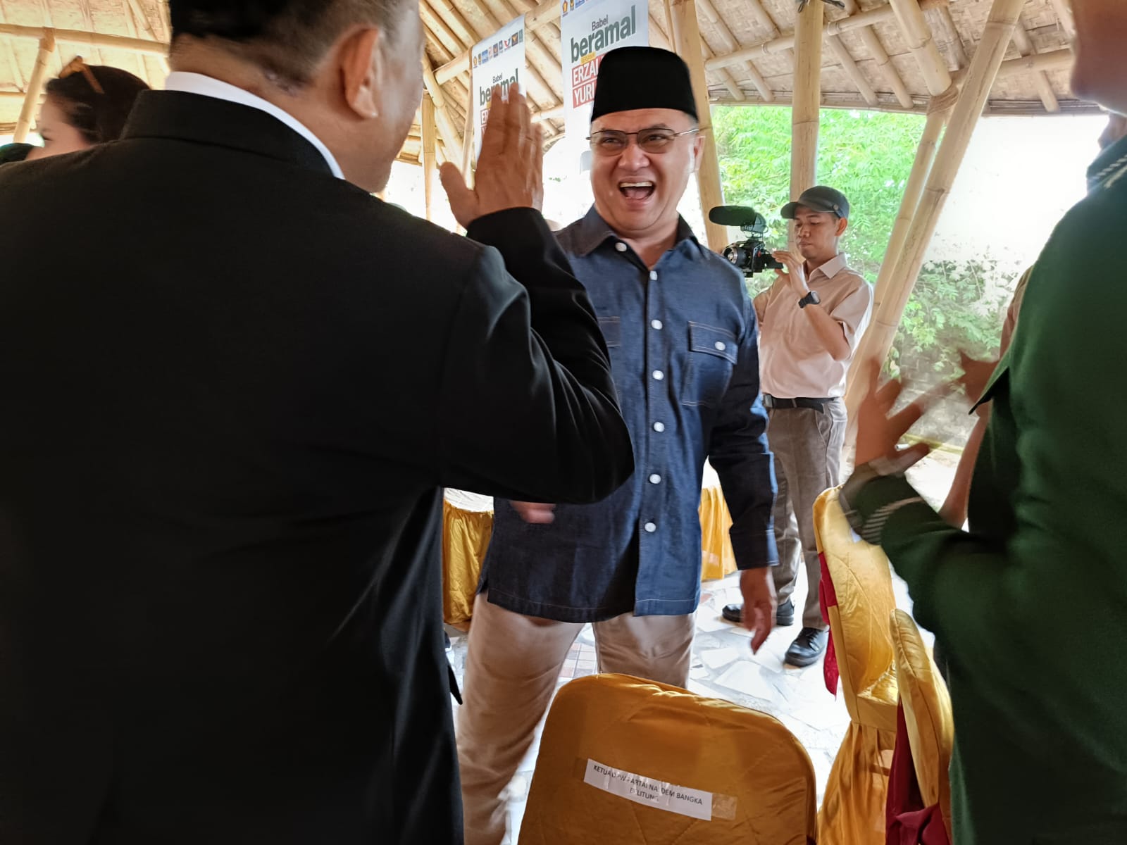 Pilkada 2024: Erzaldi dan Yuri Prioritaskan Pelatihan Guru Demi SDM Unggul di Babel