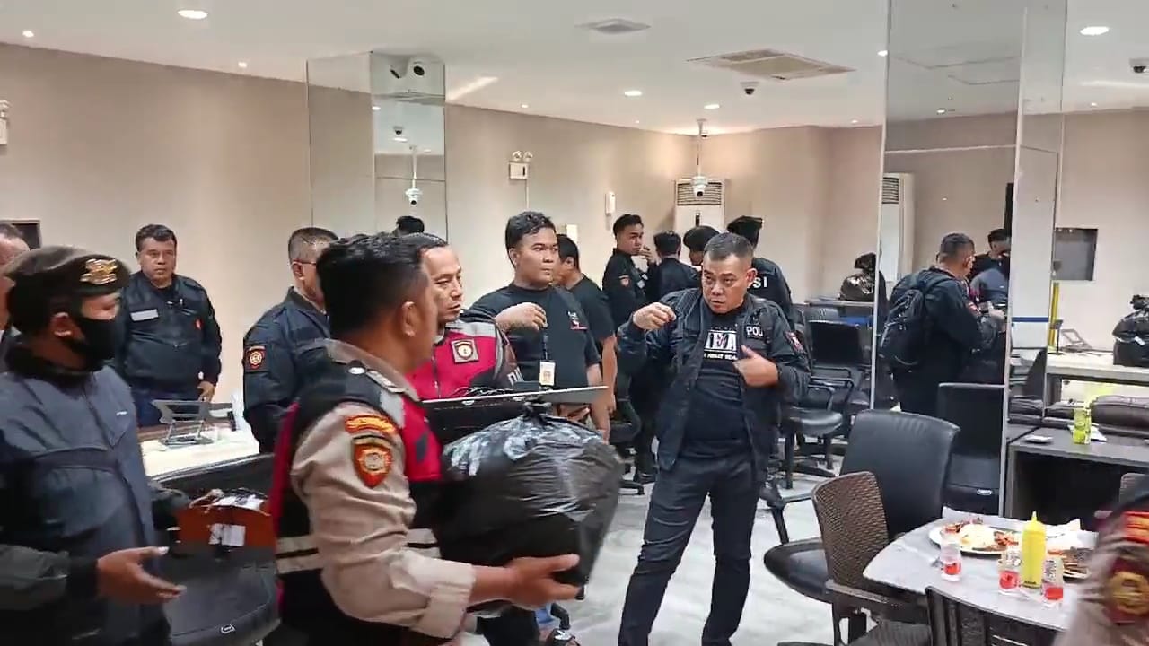 Polrestabes Semarang Menggerebek Tempat Perjudian Kelas Atas, Berkedok Tempat Hiburan