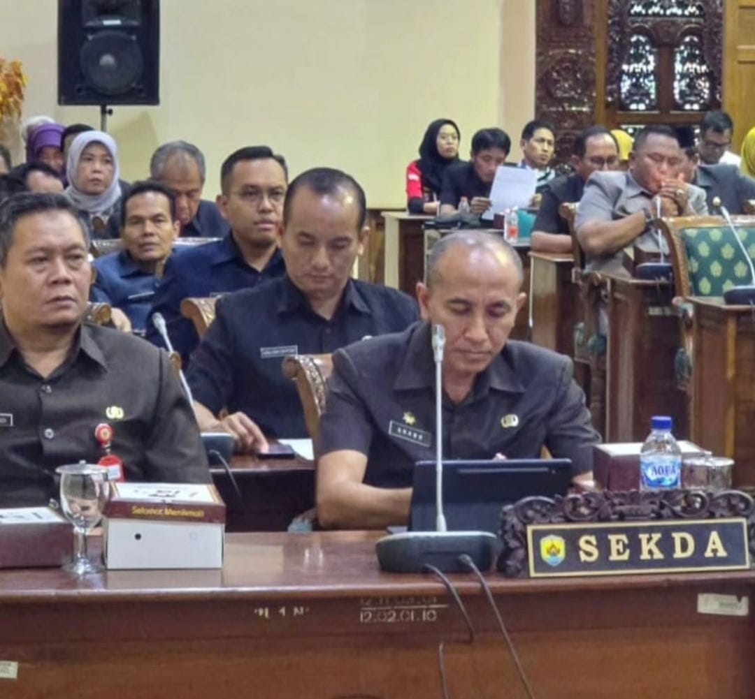 Sekda Grobogan Hadiri Rapat Paripurna ke 32 DPRD Kabupaten Grobogan