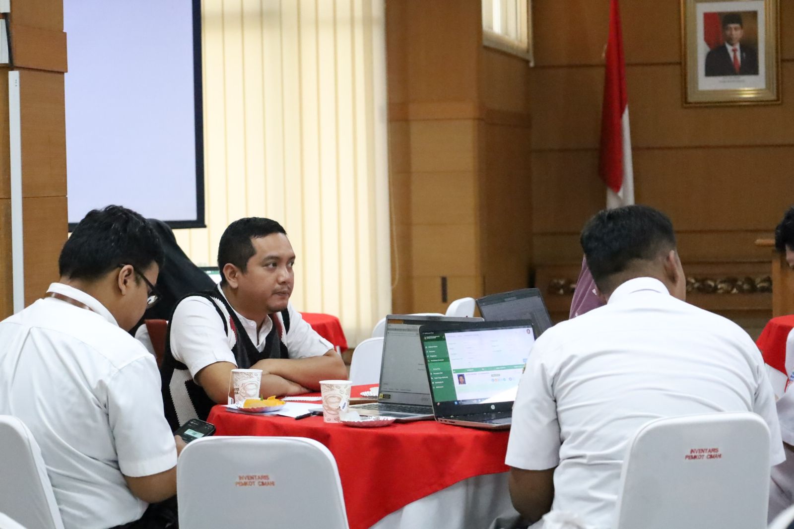 DISKOMINFO KOTA CIMAHI GELAR WORKSHOP ANALISIS DAN VISUALISASI DATA SEKTORAL KOTA CIMAHI