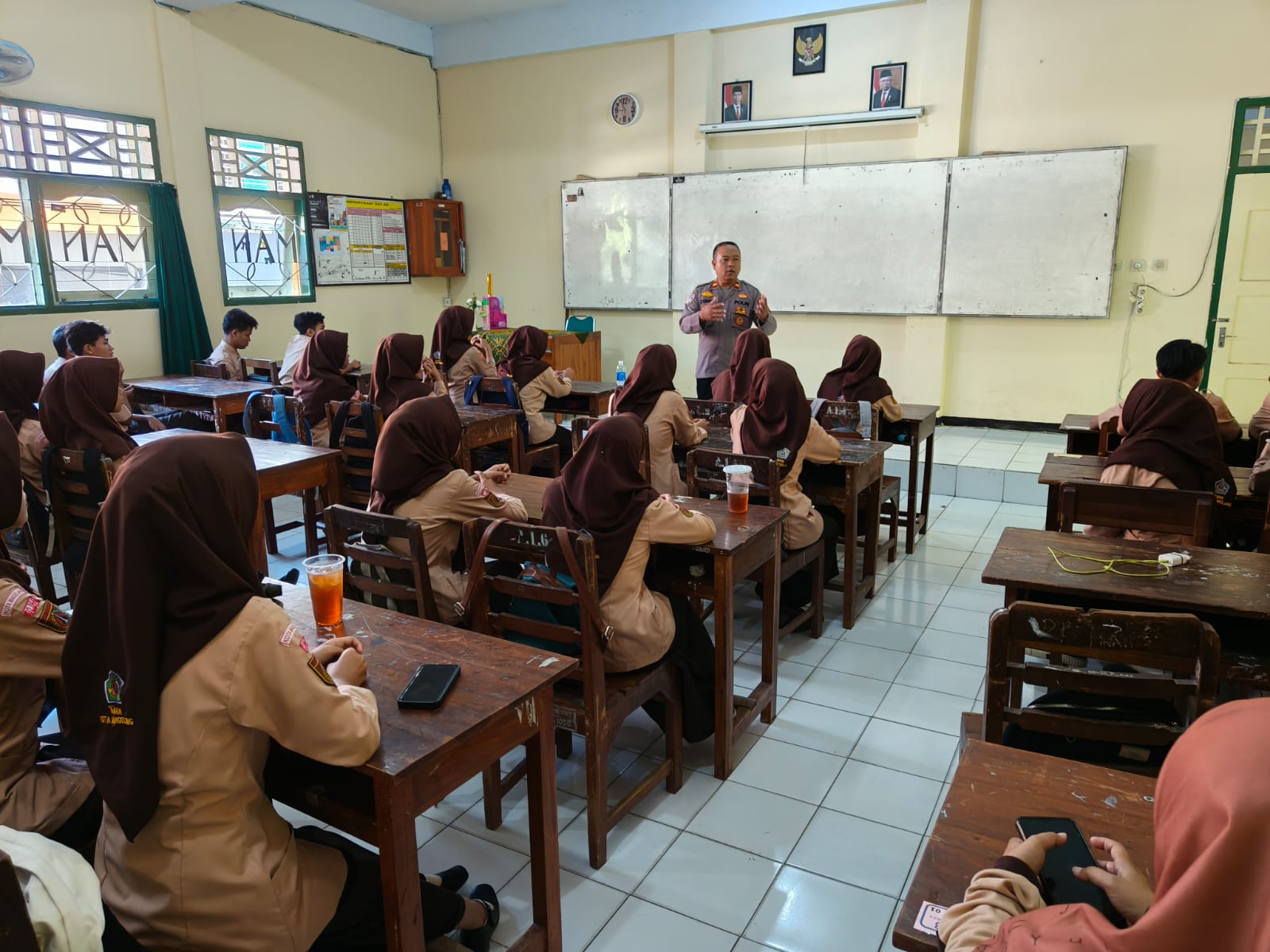 Satuan Binmas Polresta Magelang Kota Gelar Pembinaan dan Penyuluhan di MAN 1 Kota Magelang