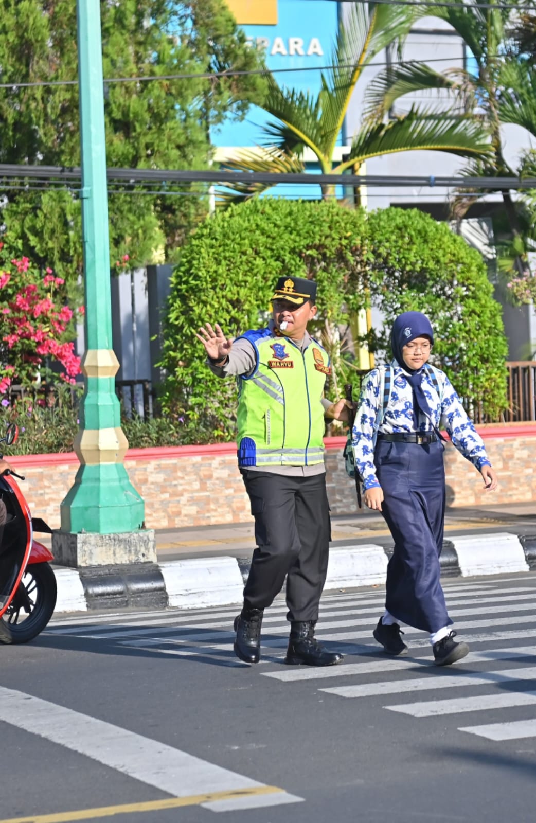 Kapolres Jepara Tekankan Kehadiran Anggota Polri di Pagi Hari Untuk Bantu Perlancar Mobilitas Masyarakat