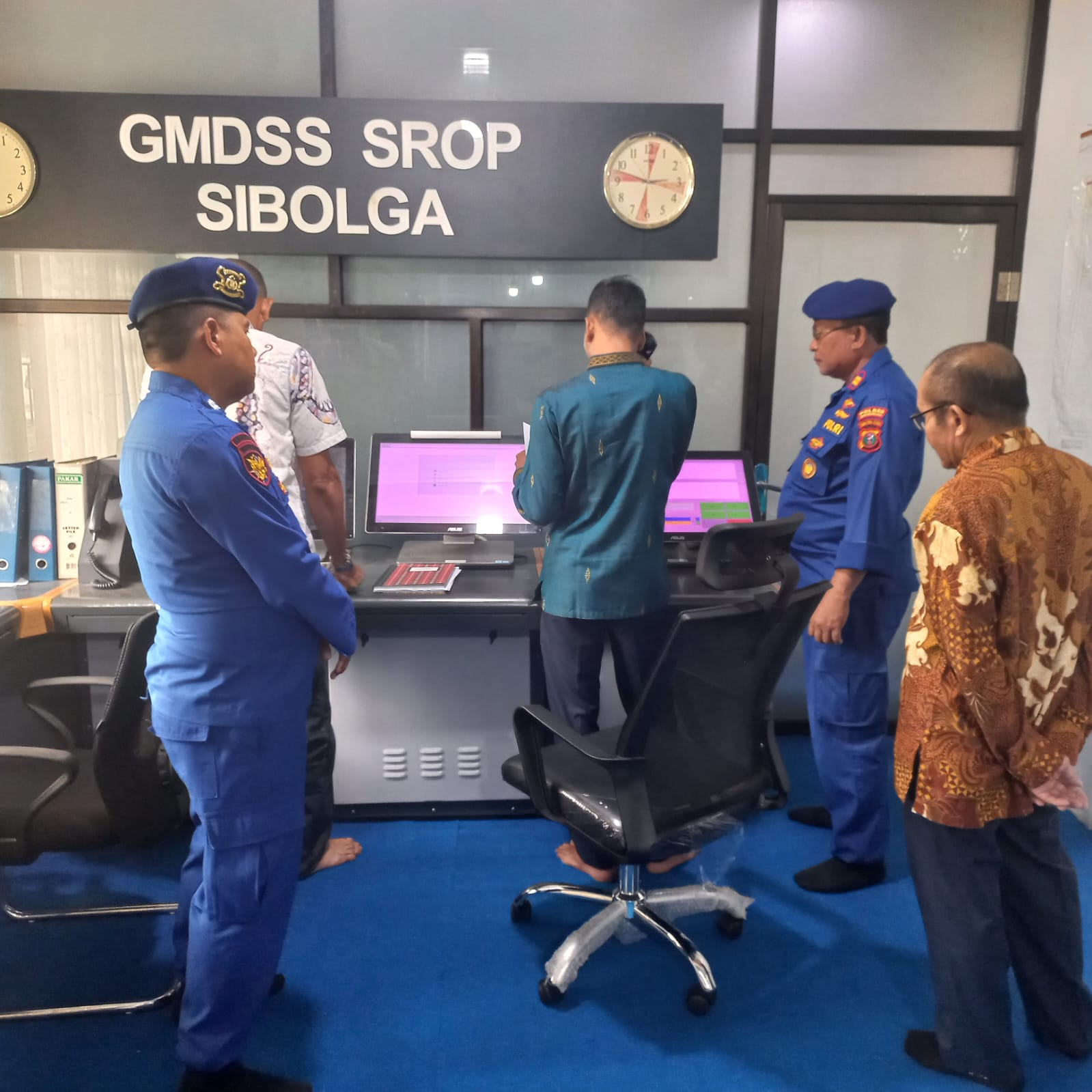 Antisipasi Gangguan Kamtibmas, Sat Polairud Dan Instansi Terkait, Berikan Himbauan Melalui Radio Pantai