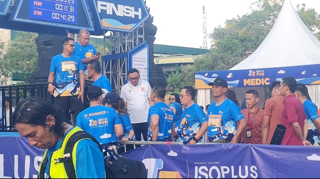 Kasdim Surabaya Utara di ISOPLUS Run Series 2024: Merajut Sehat dengan Jelajah Warisan Kota