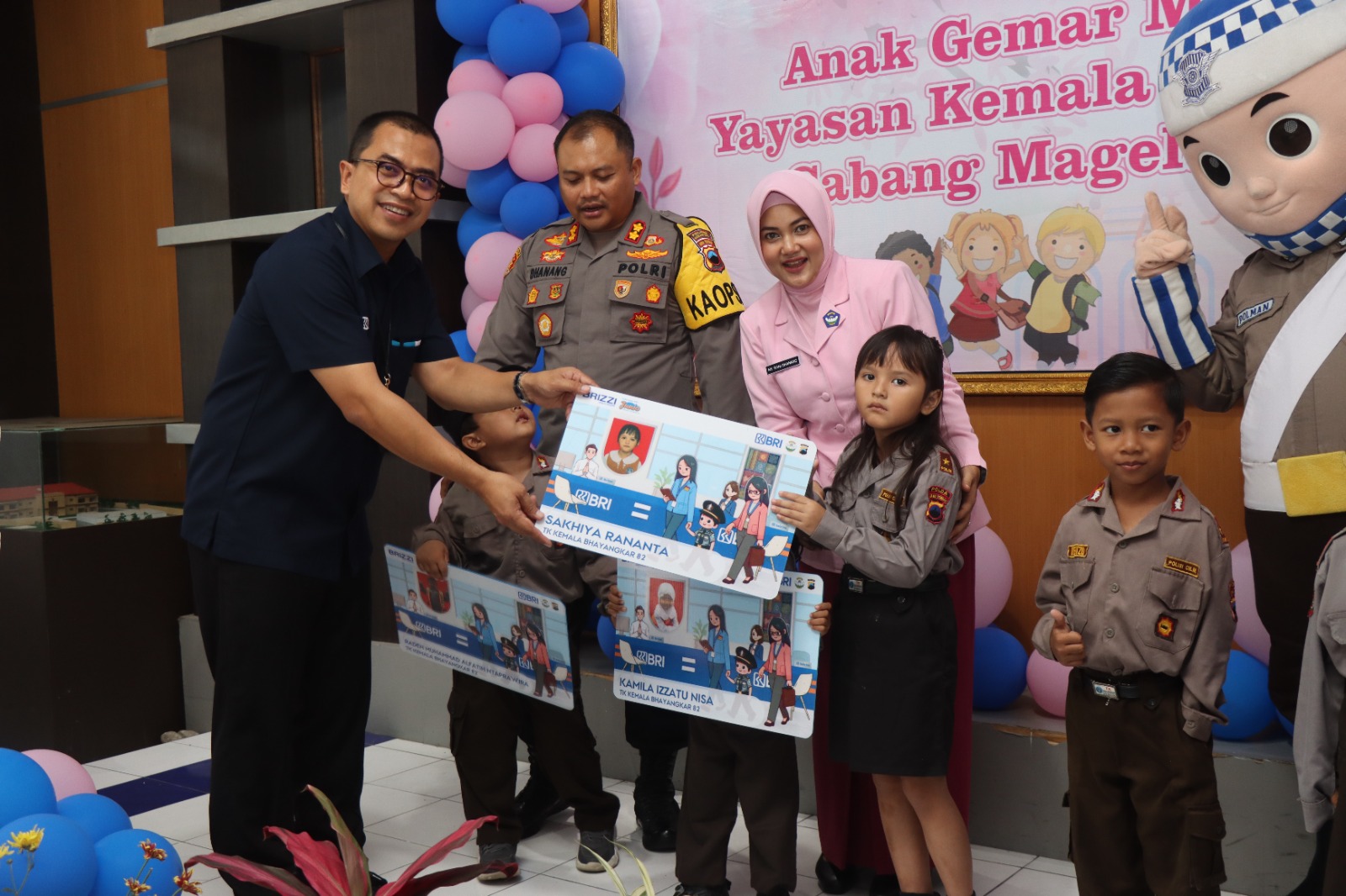 Polres Magelang Kota Gelar Program Orang Tua Asuh untuk Anak Yatim dan Dhuafa Serta Launching Program Anak Gemar Menabung