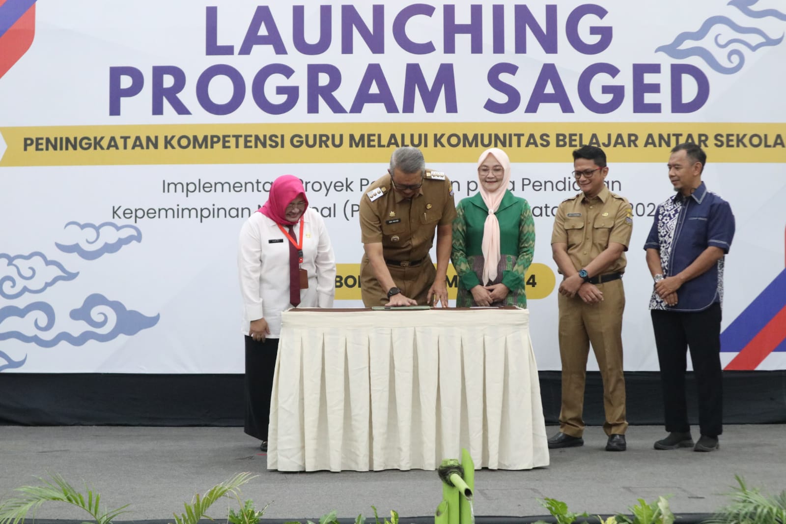 Proyek Perubahan SAGED Tingkatkan Kompetensi Guru Melalui Komunitas Belajar Antar Sekolah