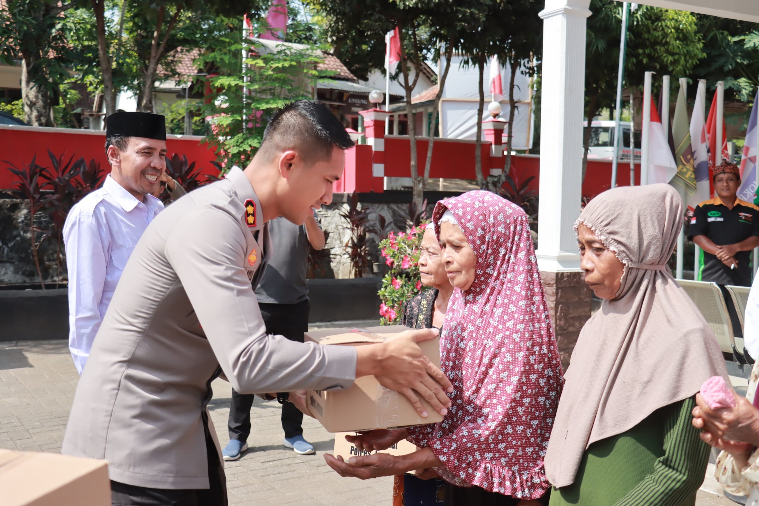 Cooling System di Jumat Curhat Kapolres Jember Serukan Jaga Persatuan Pada Pilkada 2024