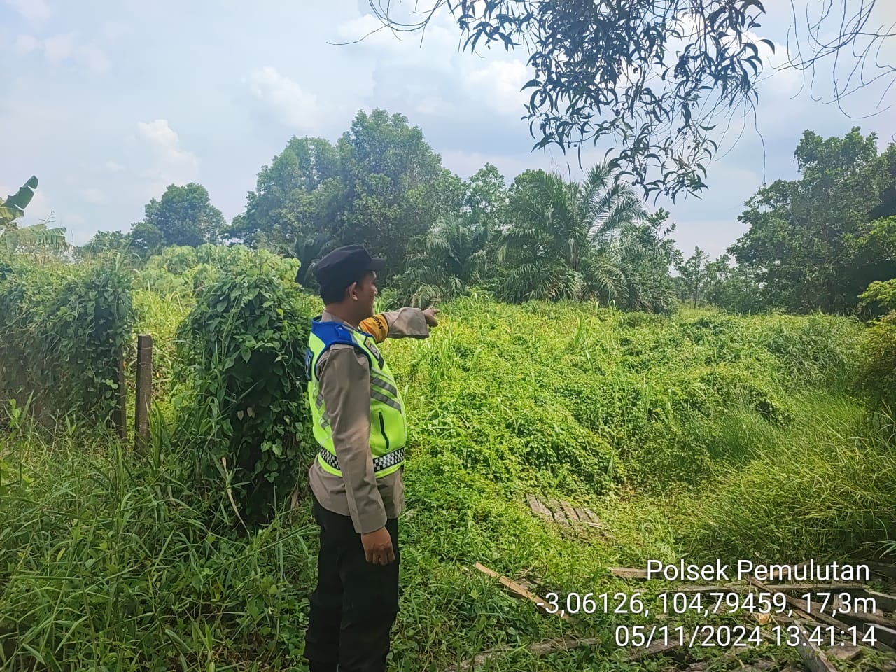 Polsek Pemulutan Gelar Patroli Terpadu Pencegahan Karhutla di Wilayah Rawan Kebakaran
