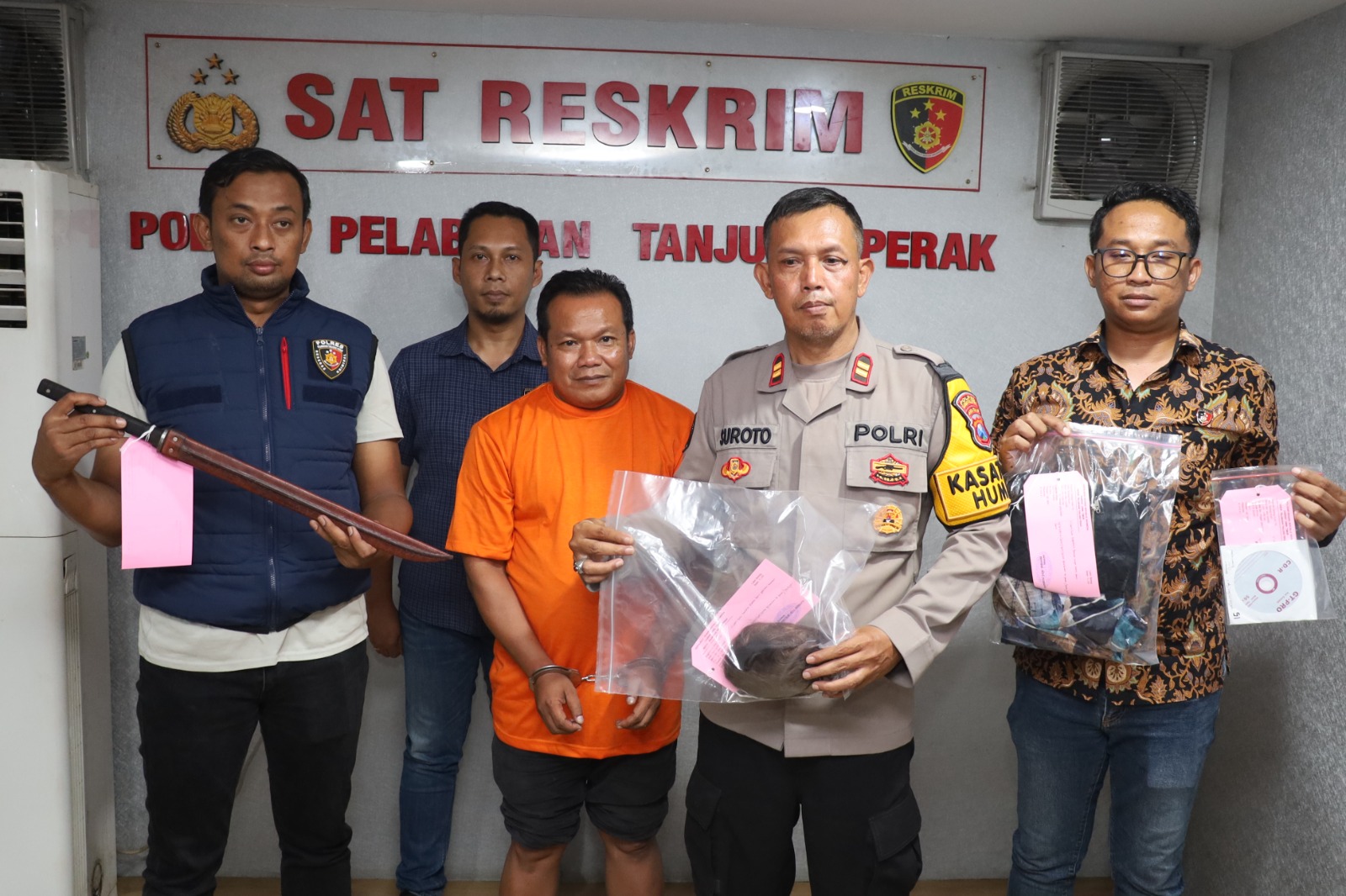 Gerak Cepat Polres Pelabuhan Tanjung Perak Amankan Pelaku Penganiayaan di Jalan Bulak Banteng Tanjung.