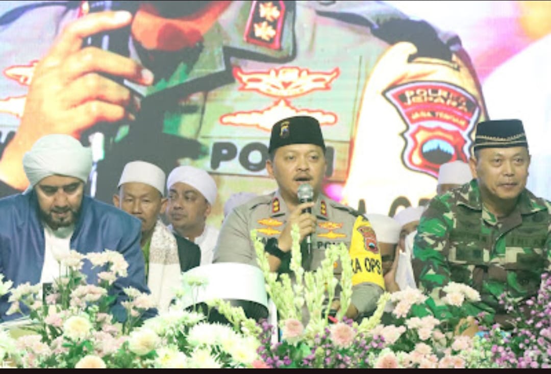 Jepara Bersholawat, Habib Syech Ajak Masyarakat Jaga Persatuan dan Kesatuan demi NKRI Jelang Pilkada