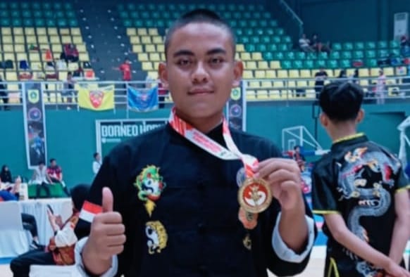 Akbar Ridho Hartono Borong Tiga Medali di Kejuaraan Nasional Kungfu Indonesia