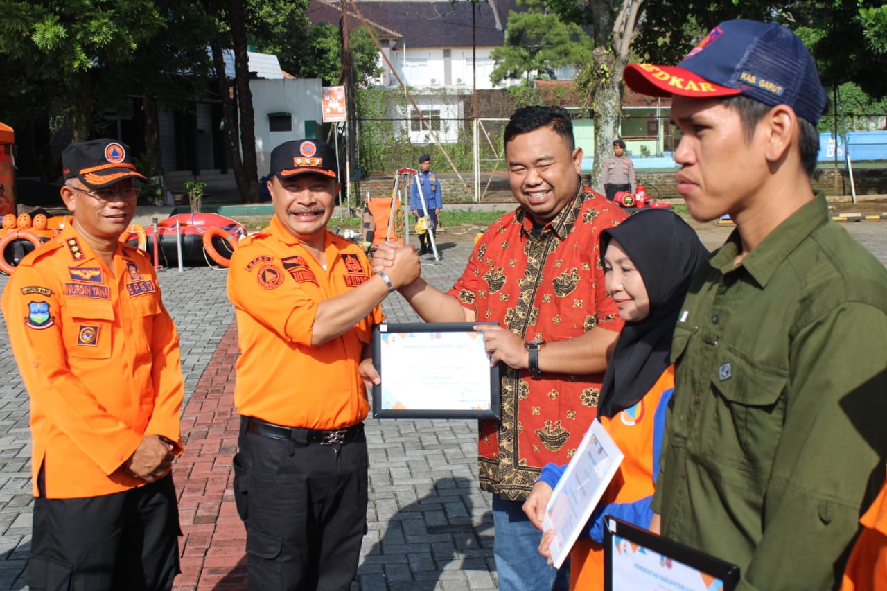 Yuda Dewan dari Fraksi PDIP Mendapat Apresiasi Pemkab Garut atas Upaya Penanggulangan Bencana
