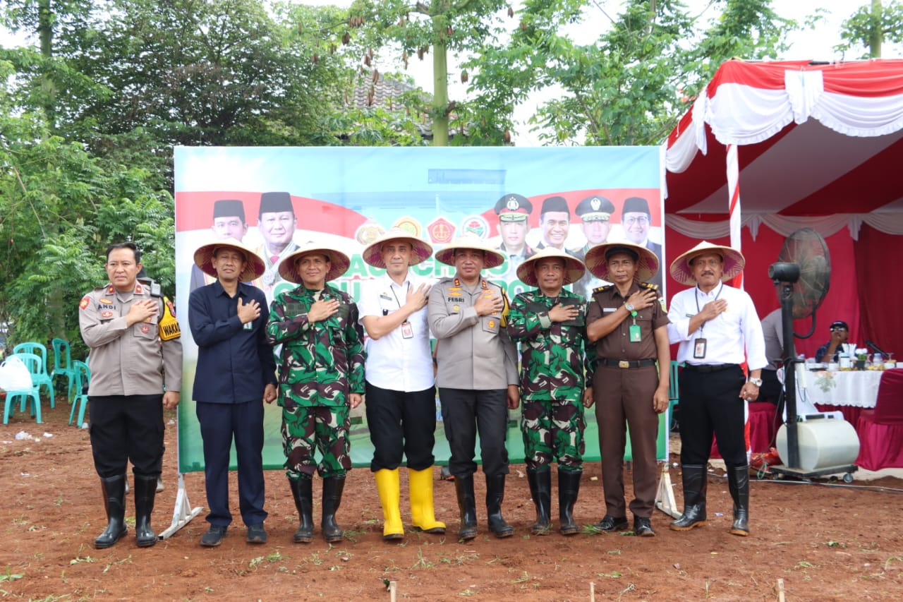 Dandim 0829/Bangkalan Hadiri Launching Gugus Tugas Polri Dukung Ketahanan Pangan